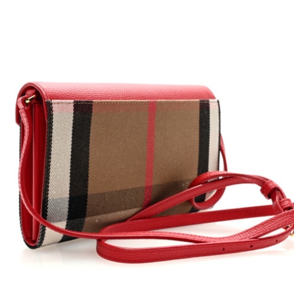 Burberry Calfskin House Check Hannah Wallet with Detachable Strap in Bright Red - Picture 3 of 7